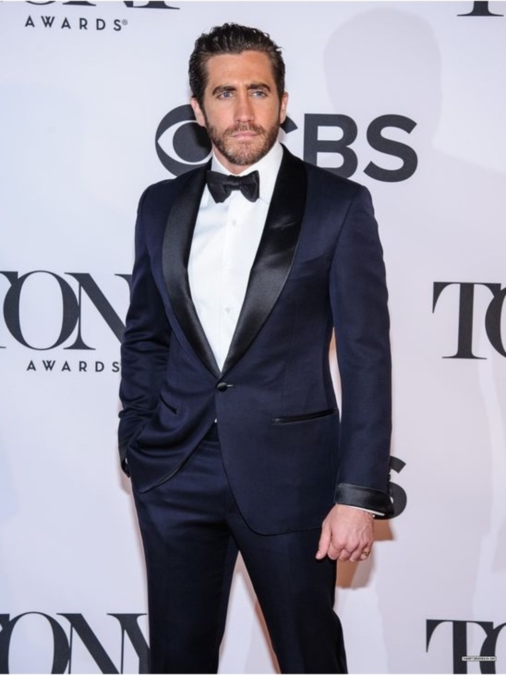 TOM FORD Navy (Midnight Blue) Satin Lapel Tuxedo (As seen on James Bond:Skyfall)